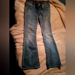 Women's buckle Rock Revival jeans